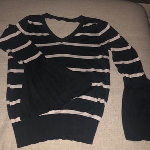 Chaser sweater size small